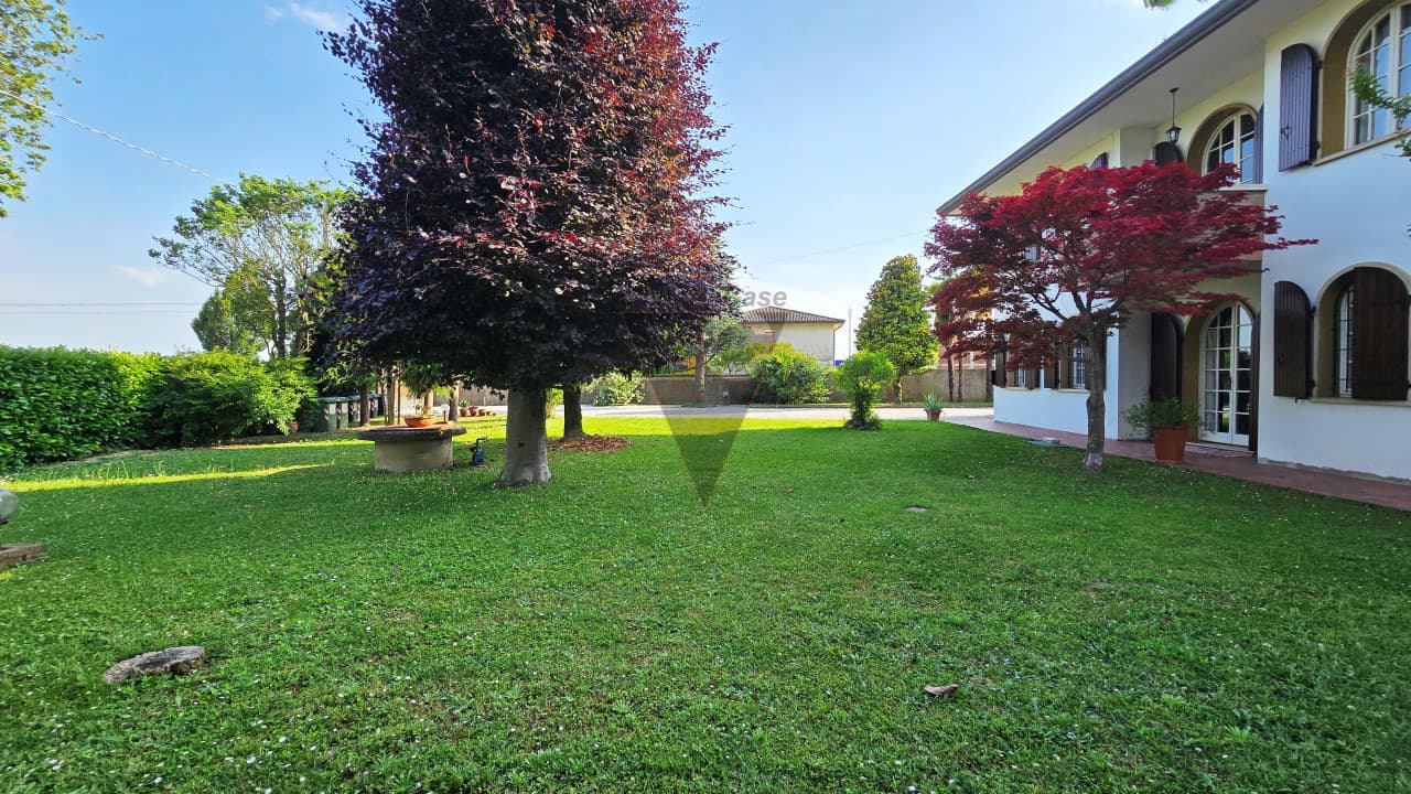 Fossò – Prestigiosa Villa Singola Con Parco Privato Tra Venezia E Padova